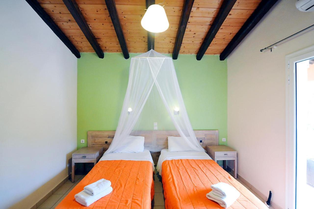 Pyramid City Apartments Ájos Spyrídon Rom bilde